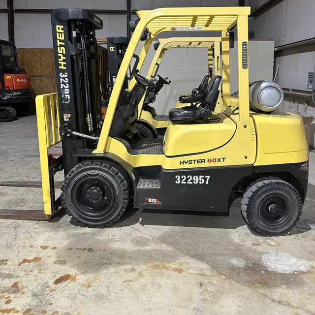 Pre-Owned 2020 Hyster H60XT forklift, photo 1